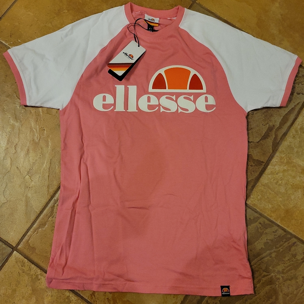 *SOLD* NWT Ellesse Men's T-Shirt SHB00629 Size Small